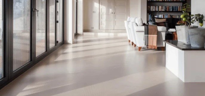 seamless flooring Dubai 